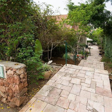 Homey suite in Zichron Yaakov Zikhron Ya'akov Buitenkant foto